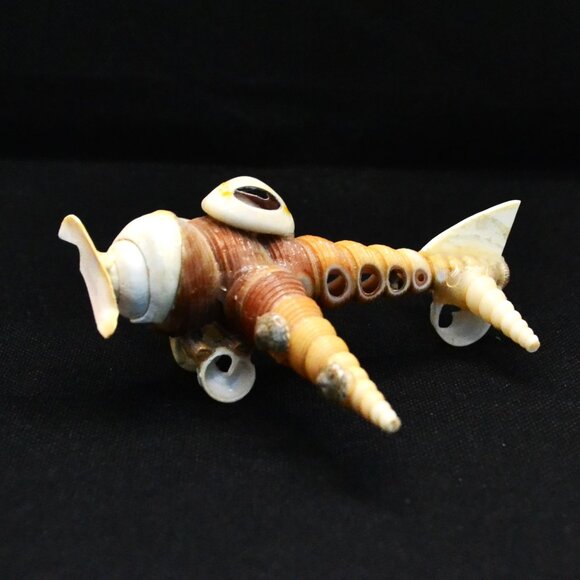 Unique Shell Crafted Airplane Folk Art Nautical Decor Aviation Beach Theme - Picture 6 of 7